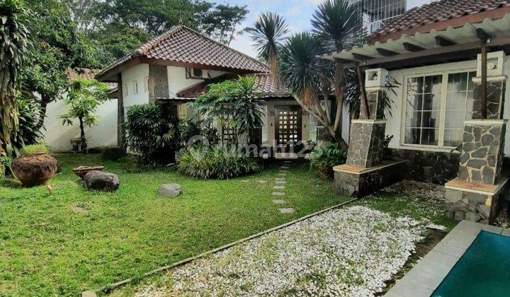 Rumah sultan rasa Villa besar, asri di kawasan golf BSD 1