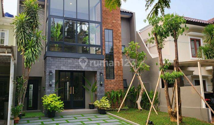 Brand new house industrial look di pusat kota BSD 1