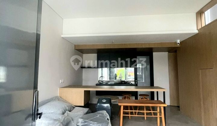 Compact furnished house in the New BSD area. 2