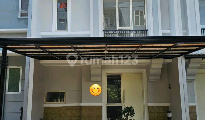 Cluster House Walking Distance to Stella Maris BSD