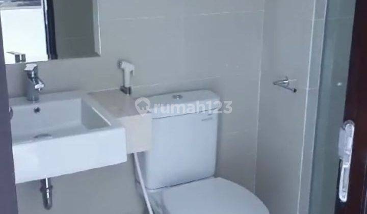 DISEWAKAN APARTEMEN STUDIO SEMI FURNISHED  1