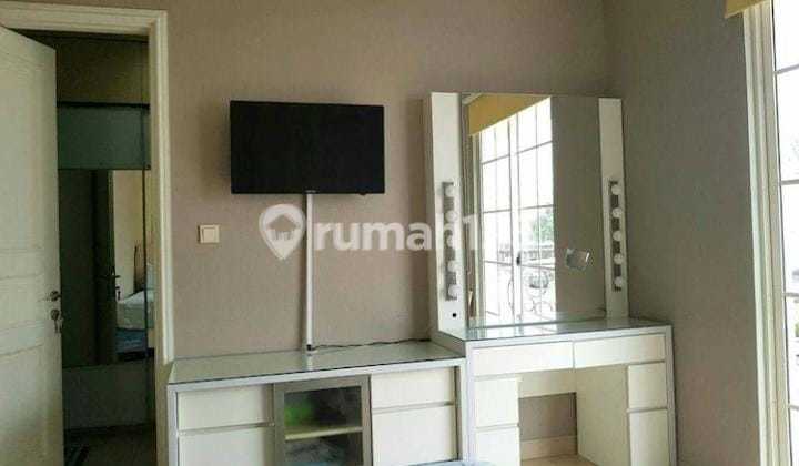 Disewakan Rumah Bagus Furnished Green Lake City redy langsung bisa di tempati