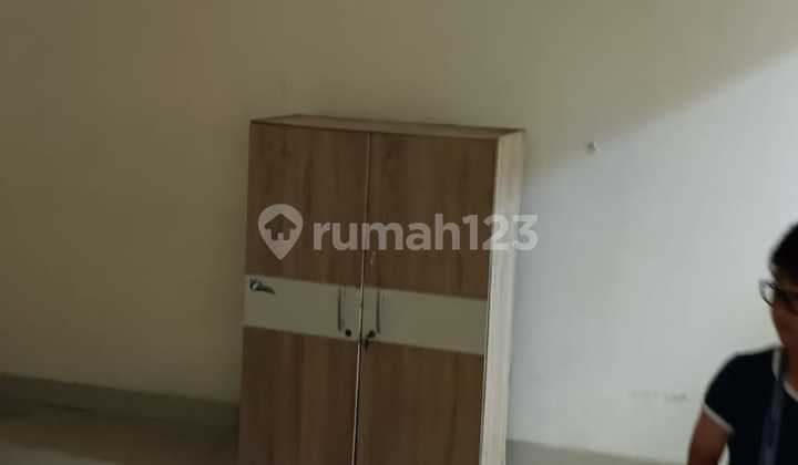 Disewakan Rumah Hargaa MUrah di green Lake city Ukuran 8 Di east coats 2