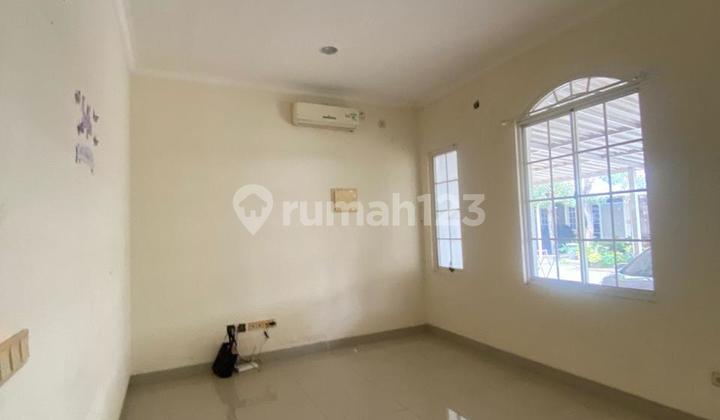 Very Neat and Comfortable Extremely Cheap 1