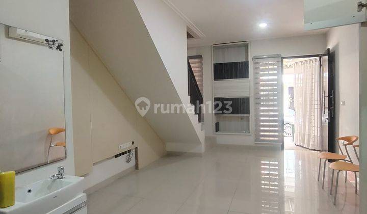 Di Sewakan Rumah 2 Tingkat Murah Dan Mewah  2