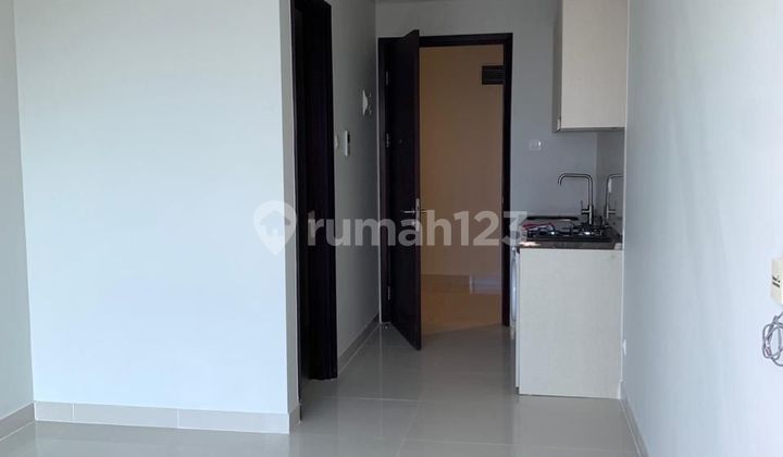 Cheap Apartment Rent Ready at Puri Mansion Cheap Apartment Rent Ready at Puri Mansion