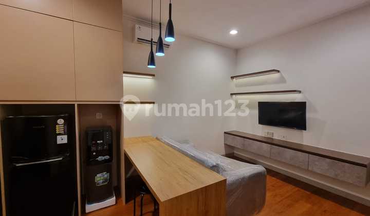 Green Royal 2BR Apartment for Rent, Fully Furnished, 3rd Floor