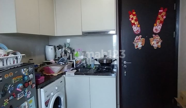 Ready! 2Br Full Furnished Puri Mansion View Pool 1