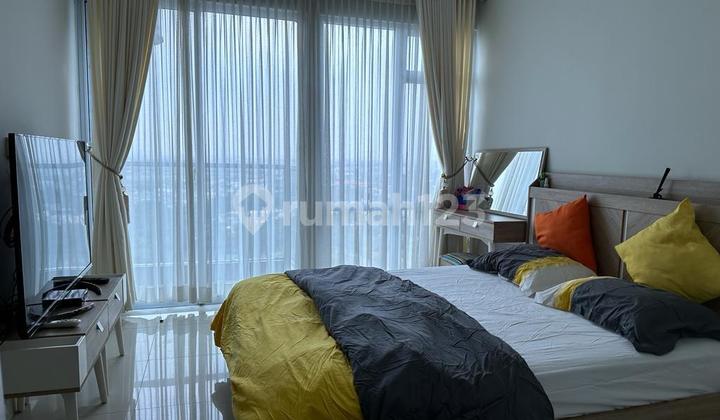 For Rent: Puri Mansion Studio Type Apartment, Good Condition, Furnished.