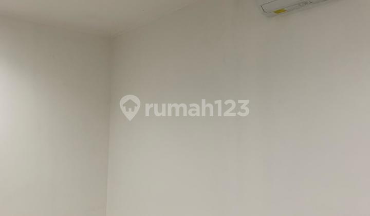 For Rent Condo House Green Royal BOULEVARD 1st Floor Nice Unfurnished PPJB Semanan, West Jakarta 2