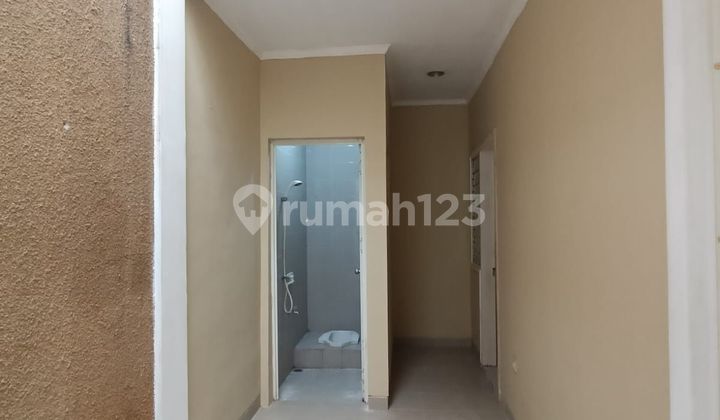 Disewakan Rumah Green Lake City Cluster Europe Lokasi Strategis