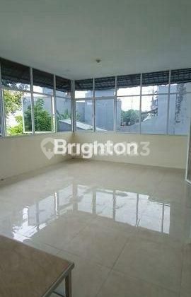 Dijual Rumah 2lt,cantiek terawat full furnish  Pekayon Bekasi 2