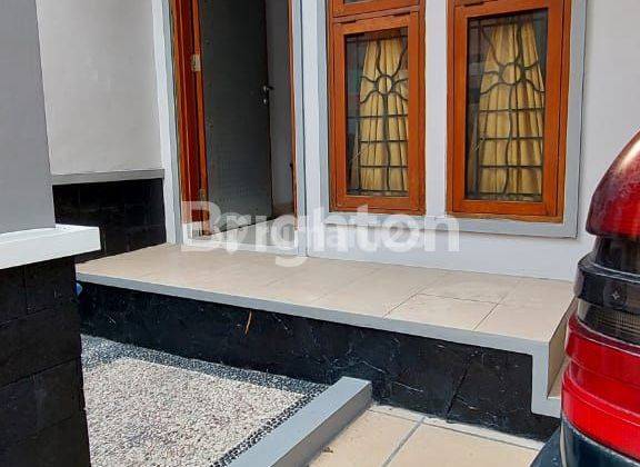 Rumah Baru Renov, Shm Siap Huni, 2Lt, Di Jl Tebet Dalam, Tebet, Jakarta Selatan,  2