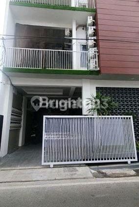 Rumah Kos Aktif & Strategis Area Saxophone Malang AXJJ19 Rumah Kos Aktif & Strategis Area Saxophone Malang AXJJ19