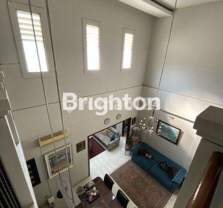 Well-maintained 2-story house, 12x18m, West-facing, in Kemang Pratama 3, Hibiskus Bekasi. 2