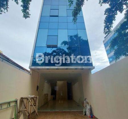 4-Storey Shop House Ready for Use in Duren Tiga Business Center, Duren Tiga Raya Street, South Jakarta 1