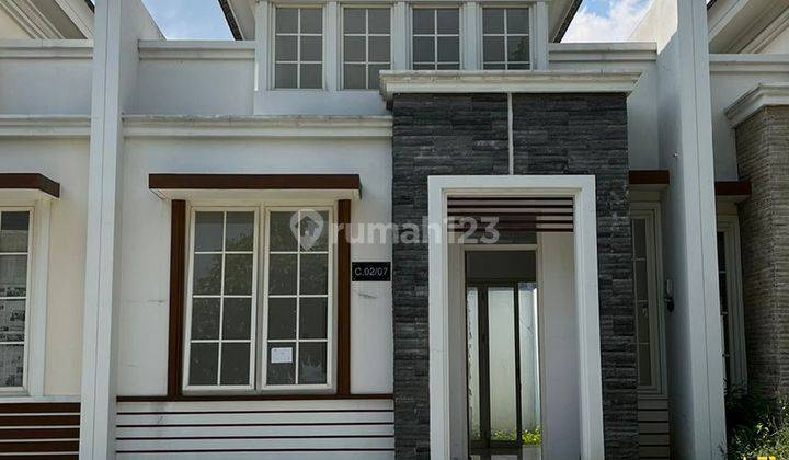 Axjj Rumah Modern Minimalis di Kawasan Elit Citra Garden Malang 1