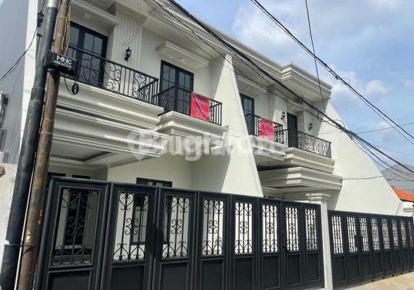 Rumah Siap Huni 3+1 KT, LT 115M² di Duren Sawit