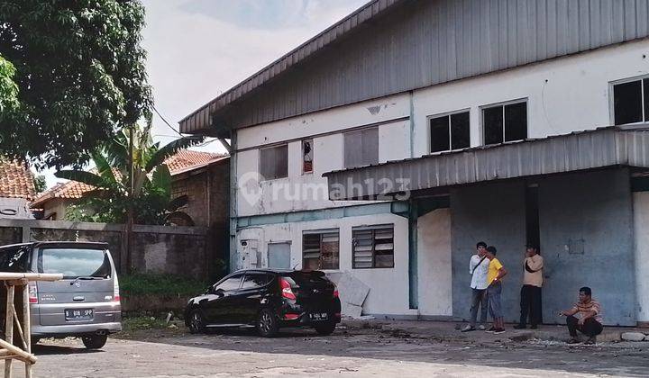 GUDANG EX GARMEN. Berlokasi di Pabuaran Karadenan,Cibinong. 1