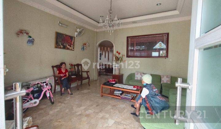 RUMAH MEWAH DI JAGAKARSA, LENTENG AGUNG, JAKARTA SELATAN 2