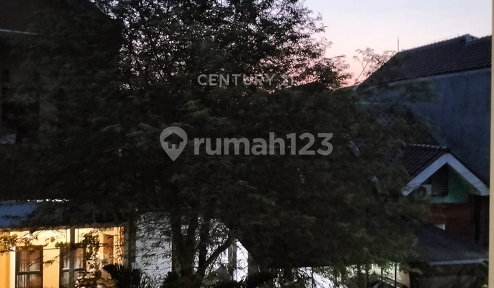 Rumah Strategis Dekat Stasiun Di Perum Jatinegara Indah Jaktim 2