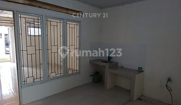 Strategic House in Greenland Forest Hill Housing Complex, Semplak Bogor Strategic House in Greenland Forest Hill Housing Complex, Semplak Bogor