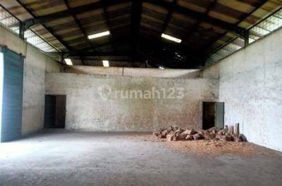 Gudang Akses Container 40ft Di Cikiwul Bantar Gebang Bekasi 2