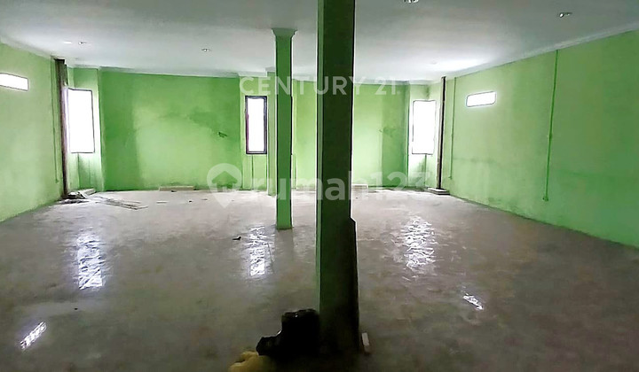 Strategic Attached Shop-House Near City Center on Jl Raya Tajur Bogor 2