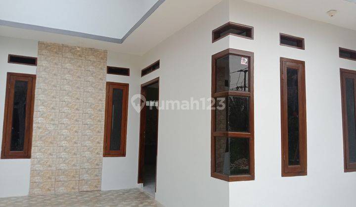 Rumah 200 jt an carport mobil cluster perluasan lahan 5 uniit Lagi 10