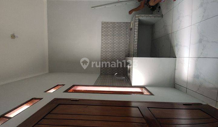 2 unit Lagi plus garasi Mobil rumah Mininalis di sawangan