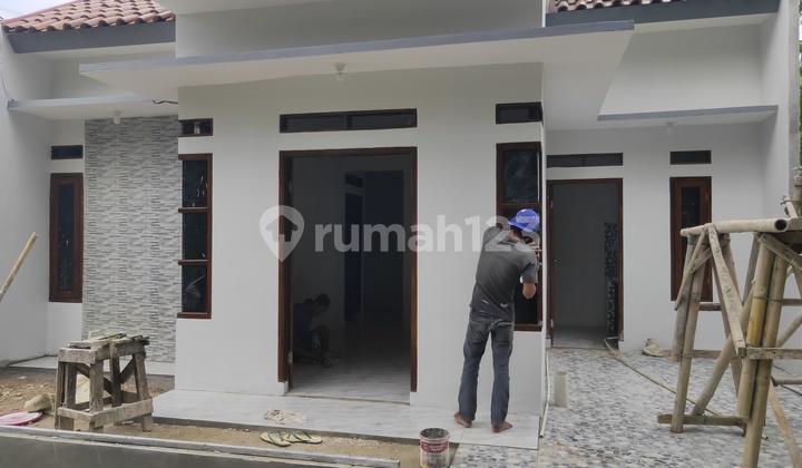Rumah 200 jt an carport Mobil cluster perluasan Lahan 5 unit Lagi 13