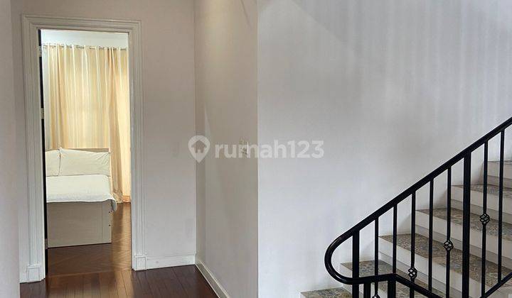 Rumah Bangunan Siap Huni Klasik ,bintaro Riverpark 7