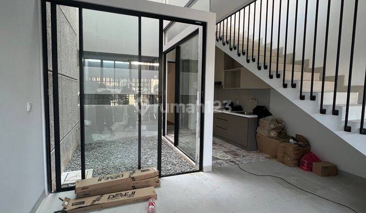 Rumah Minimalis Scandinavia Dekat Stasiun Griya Loka Bsd  2