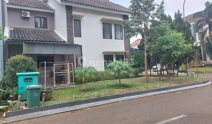 Rumah Hoek Jual Cepat di Bsd Delatinos 2