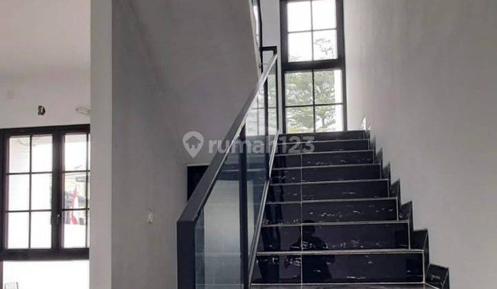 Rumah Baru 2 Lantai Exclusive di Villa Melati Mas Serpong 2