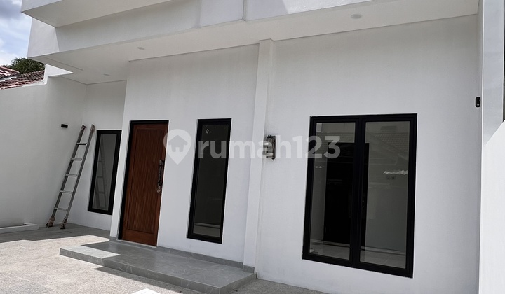 Rumah Baru di Bsd Kencana Loka Modern Keren 2