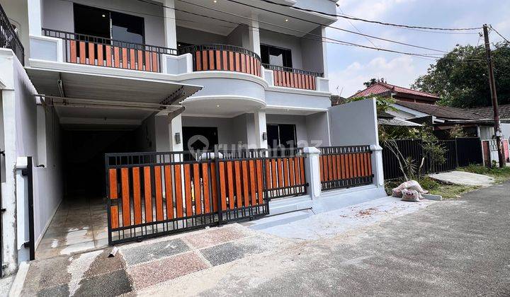 Rumah Mewah Dekat Pasar Modern ,Bsd Griya Loka 2