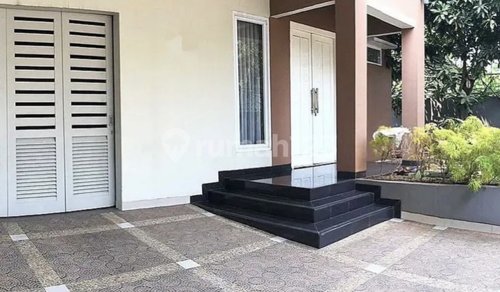 Ready-to-Live House Good Location Negotiable Price In Bsd Anggrek Loka