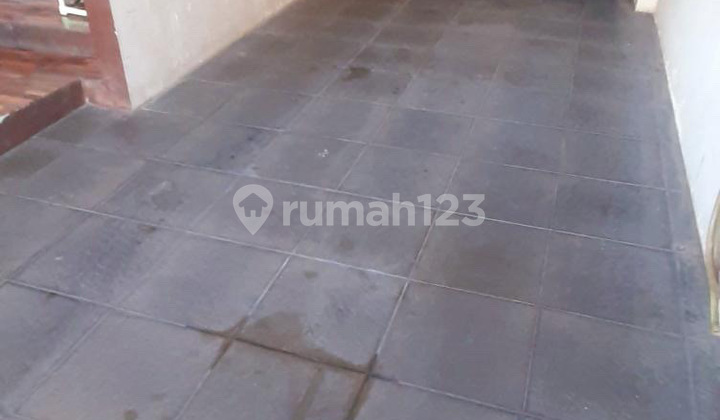 Quick Sale 2-Story House in Pinang Complex Tangerang 2