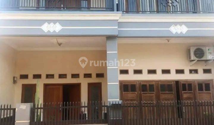 Rumah 2 Lantai Furnished Siap Huni Bebas Banjir Di Karawang 1