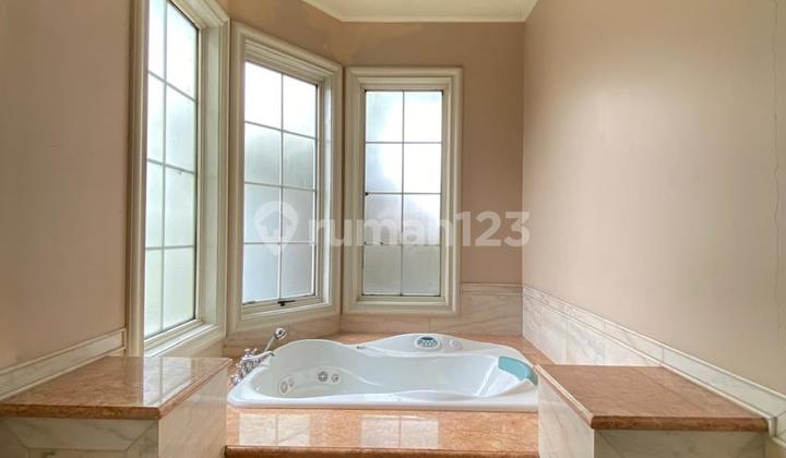 Grand House Ready to Live In House 2