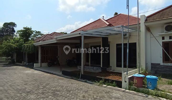 Rumah Minimalis Modern Dalam Perum Dekat Candi Sambisari, Jogja 2