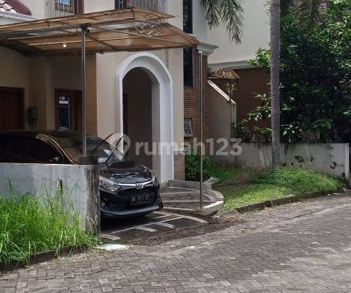 Rumah Modern Minimalis 2 Lantai Dalam Perum Merapi Regancy Jogja. 1