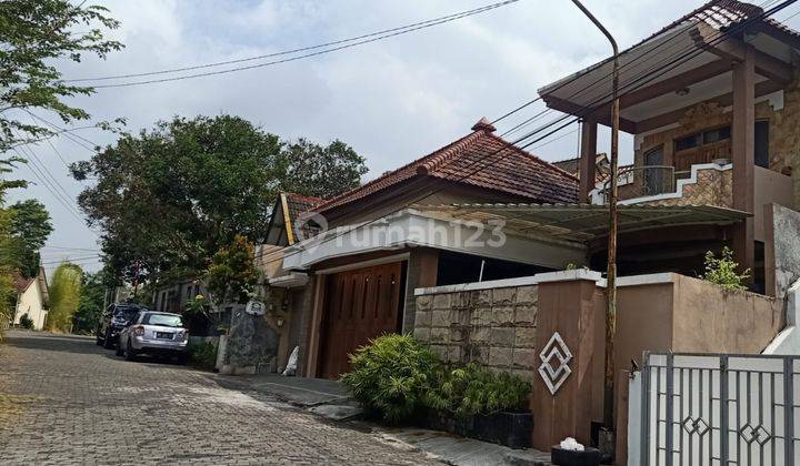 Ingin Rumah Minimalis Modern Dekat Kampus Uii Kaliurang Jogja. 1