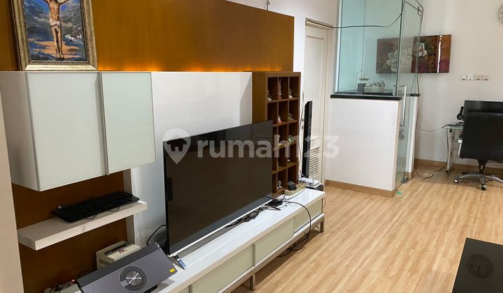 RUMAH MEWAH GOLD COAST VIEW DANAU CANTIK  2