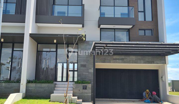 Rumah PIK2 Brand New Minimalis 12x30meter (Cynthia 0878-6359-0057) 1