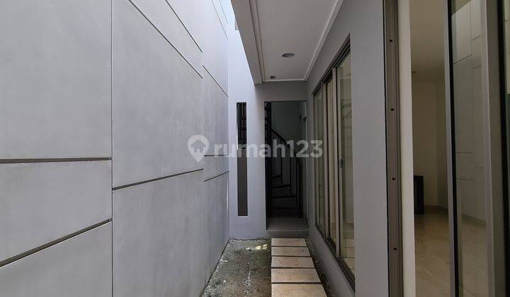 Tinggal bawa koper! Rumah Full Furnish Pantai Indah Kapuk (Cynthia 0878-6359-0057) 7