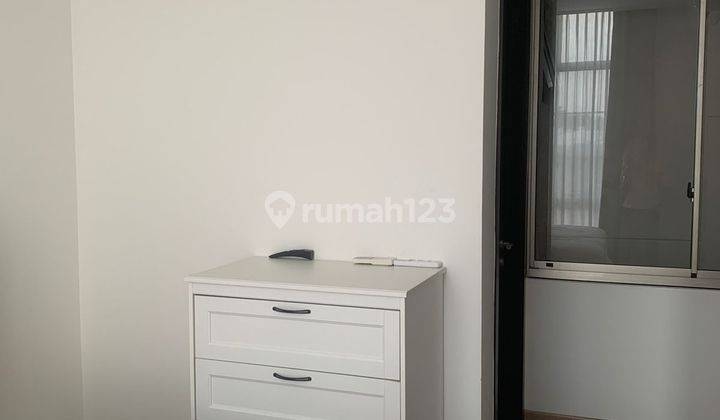 BARU DAN FURNISH! RUMAH PIK2 3LANTAI MINIMALIS (CYNTHIA 0878-6359-0057) 2