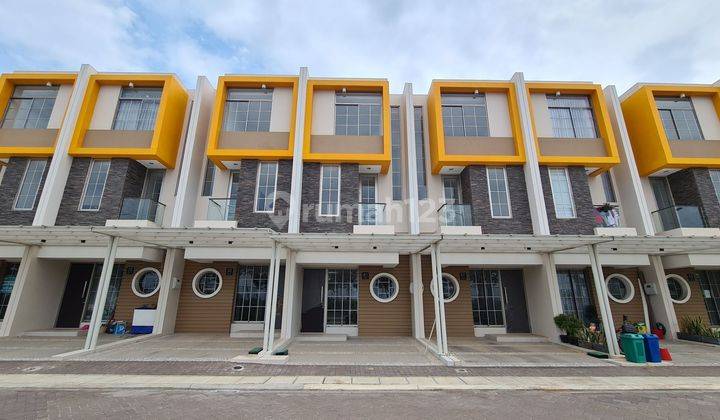 BUDGET 1M-AN COCOK SAMA RUMAH INI! LOKASI STRATEGIS 3LANTAI KAMAR 3 (CYNTHIA 0878-6359-0057) 1