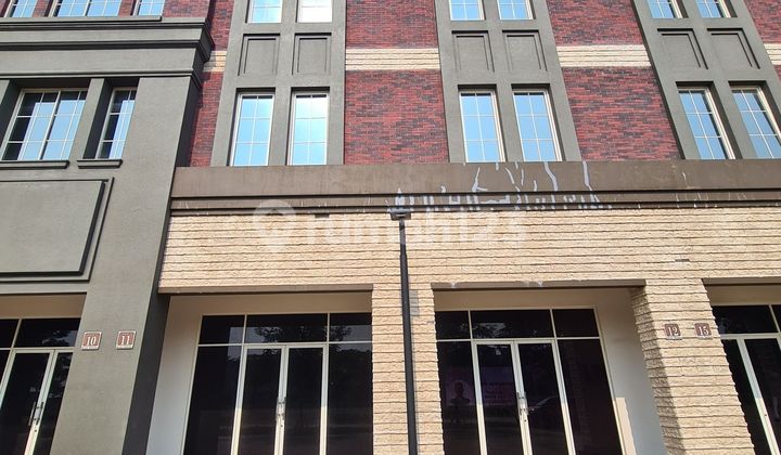 AFFORDABLE SHOPHOUSE RENTAL WITH LOW-COST FAÇADE RENOVATION, STRATEGIC LOCATION, 3-STORY BUILDING (CYNTHIA 0878-6359-0057)